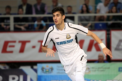 «Молодежка» начала сезон с поражения