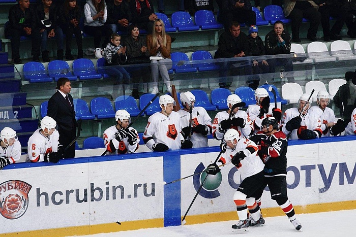 Фото Владимира ОГНЁВА