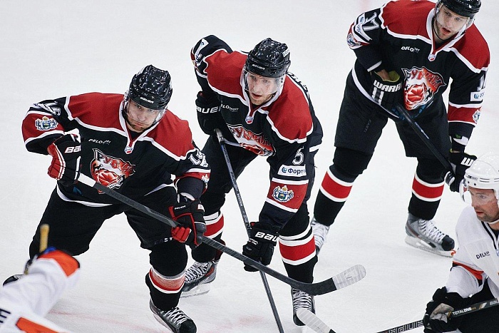 Фото Владимира ОГНЁВА