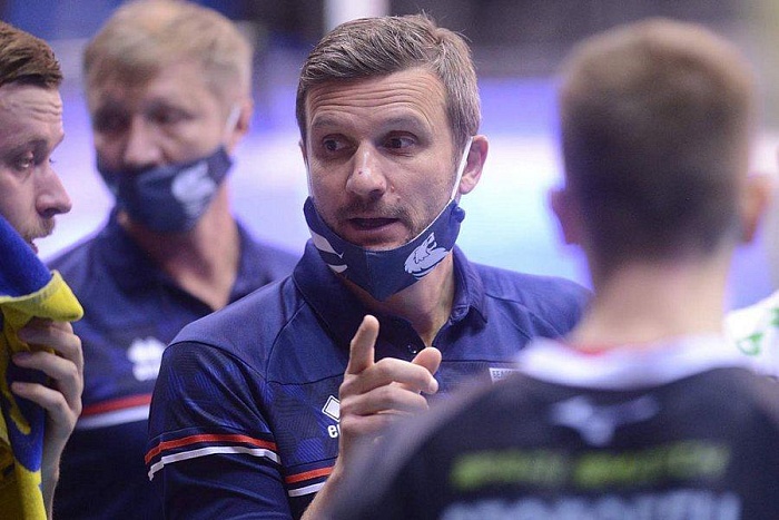 Белгородцы расстались с хорватским наставником