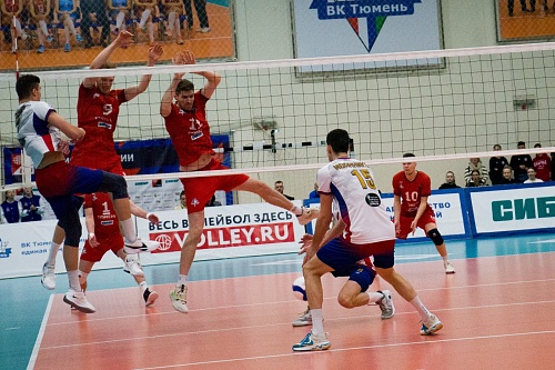 Волейболисты «Тюмени» выиграли первый матч в Костроме
