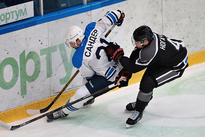 Фото Владимира ОГНЁВА.