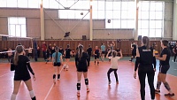 Волейболистки «Тюмени» проводят серию мастер-классов в разных районах области