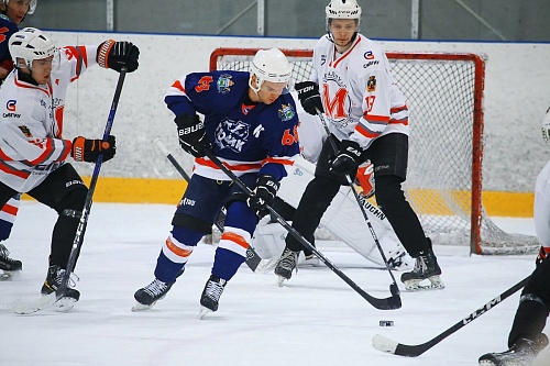 Тюменский СХК «Газовик» дома дважды сразится с «Политехником» из Челябинска