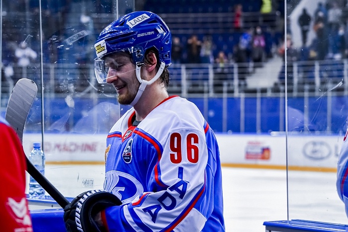 Защитник хоккейной команды «Рубин» Владислав Наумов: «Очень счастлив оказаться в родном клубе»