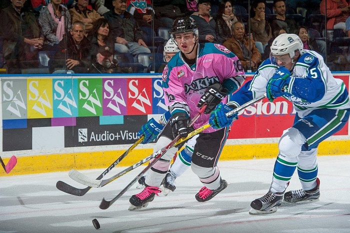 Артем Минулин сыграет в финале плей-офф