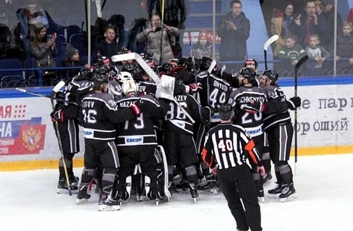 «Рубин» из-за лимита расстался с четырьмя хоккеистами