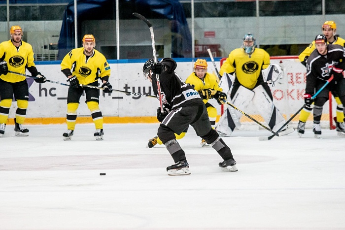 Игроки «Сарыарки» прилетели в Тюмень вместе с женами