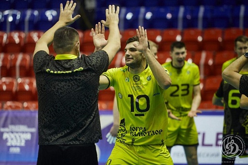 Лидера атак «Самотлора» обошел олимпийский чемпион