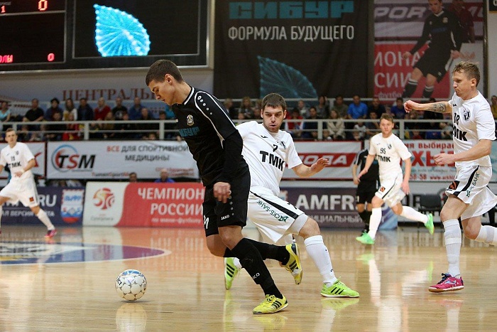 Дмитрий Куликов и Денис Аширов. Фото Виктории ЮЩЕНКО