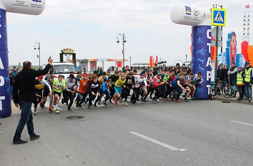 В День Победы пройдут эстафеты, критериум и заплыв «моржей»