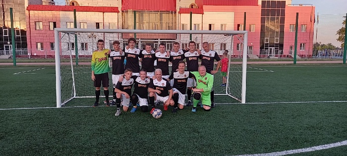 Команда «Бутса» досрочно стала чемпионом Ишима по футболу