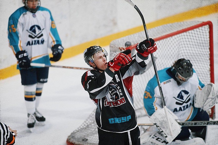 Фото Владимира ОГНЁВА