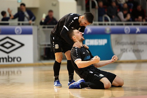 Абрамович и Милованов достигли «двадцатки»