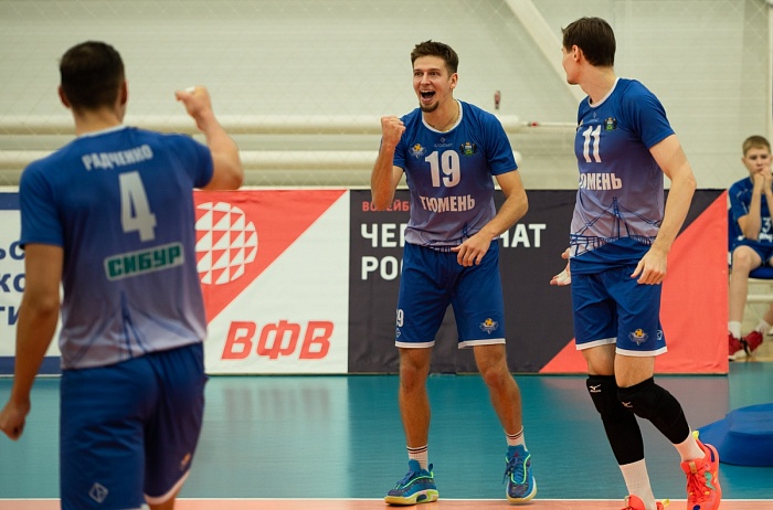 Доигровщик волейбольного клуба «Тюмень» Евгений Волков: «Команда из Ижевска всем даёт бой»