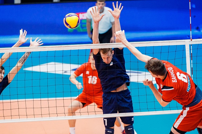 «Тюмень» достойно сыграла с чемпионом России