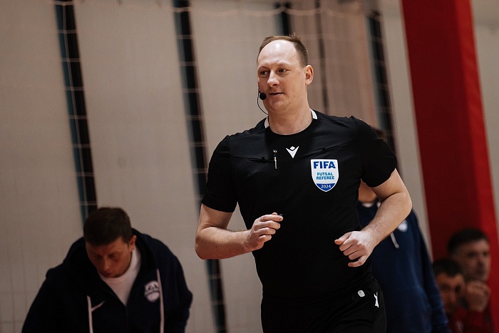 Тюменец отсудит полуфинальный матч футзальной Суперлиги