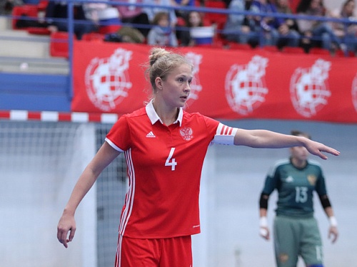 Самородова помогла обыграть испанок