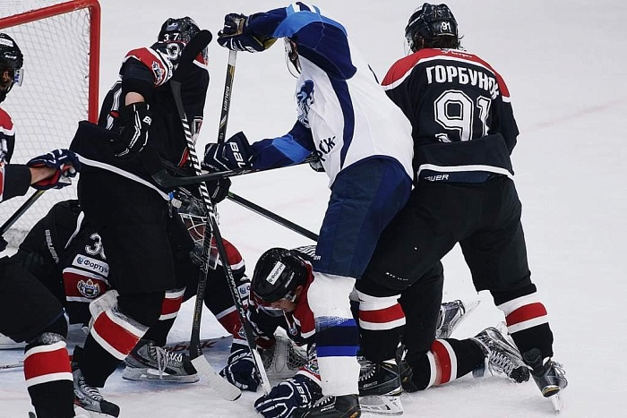 Кирилл Шмурыгин остался в «Ижстали»