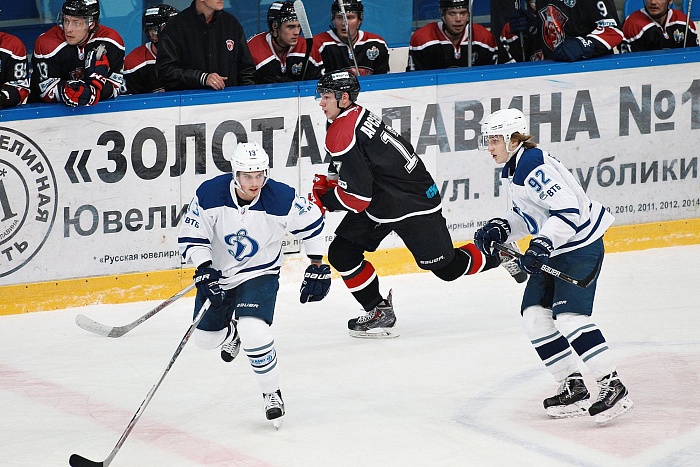 Фото Владимира ОГНЁВА