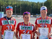 Анастасия Прокофьева и Сергей Шаров выиграли кросс в рамках лыжного чемпионата России в Тюмени