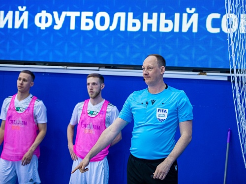 Тюменский арбитр отсудит финальные матчи Суперлиги в Югорске