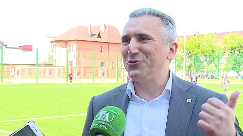 Александр Моор - о развитии инфраструктуры и условий в регионе для занятий футболом и мини-футболом