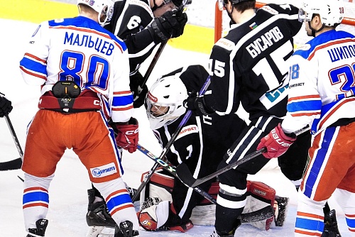 Хоккейный клуб «Рубин» выиграл заключительный матч регулярного чемпионата ВХЛ