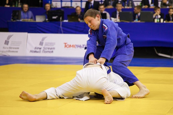 Дзюдоисты «Нового Потока» вырвались вперед