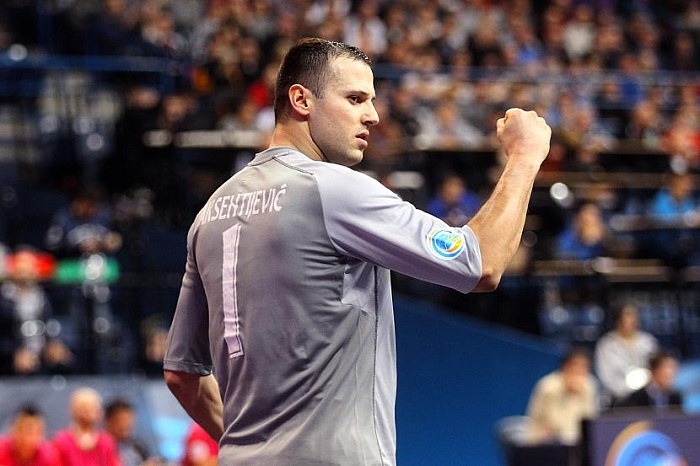 Аксентиевич приглашен в сборную Сербии