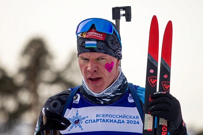 Чемпион мира среди юниоров Кирилл Бажин: «Гонкой нельзя быть довольным, когда сначала борешься за тройку, а потом допускаешь два промаха на втором рубеже»