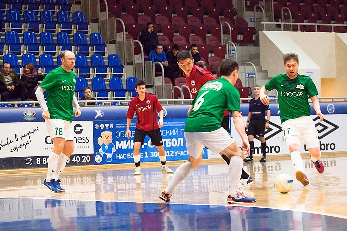 Денис Абышев сделал хет-трик, но его команда не победила