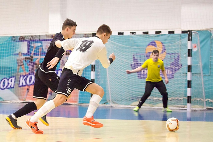 Фото Александра ЗЫРЯНОВА