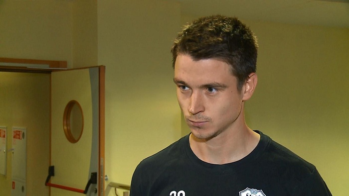 Антон Полюткин: «Новички проставились пиццей»