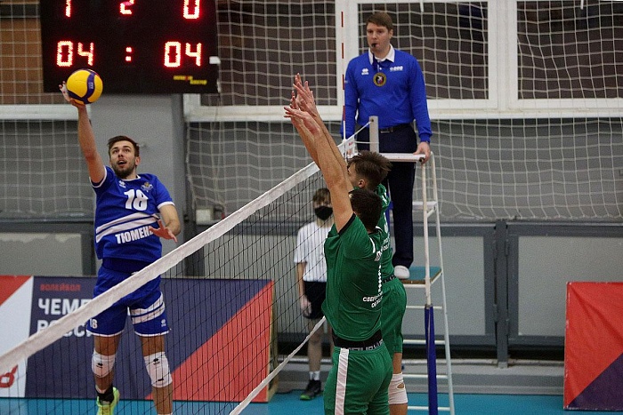 Тюменские волейболисты поедут на сбор в Уват