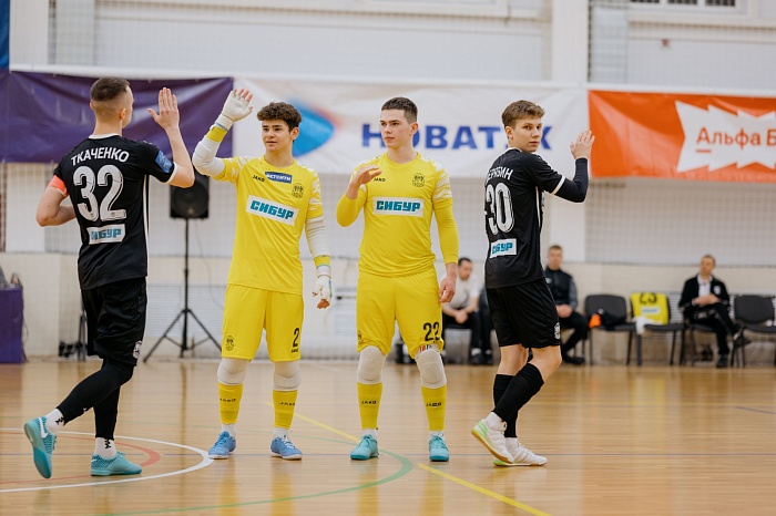 Чемпионат России. Высшая лига. Зона "Восток". "Южный Урал" - "Тюмень-дубль"