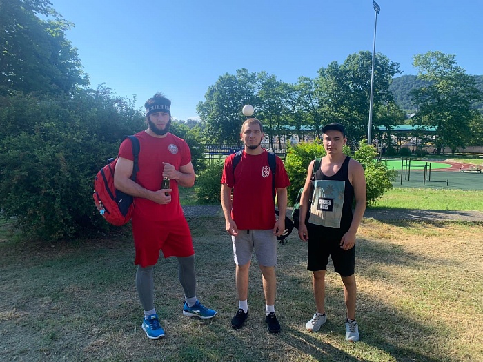 Тюменские студенты готовятся в Туапсе к финальному турниру по боксу Всероссийской летней Спартакиады