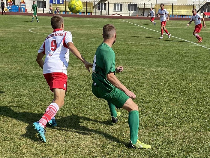 Футболисты викуловского «Спринта» добились крупной победы