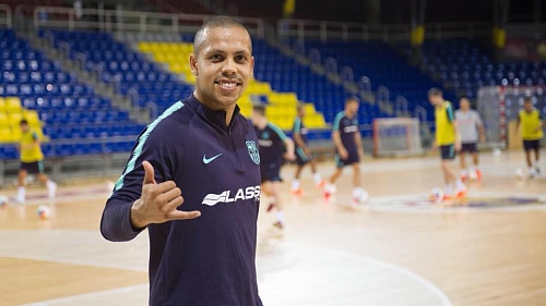 Феррао трижды забил чемпиону Франции