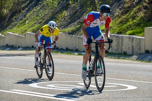 Максим Мишанков выиграл заключительный этап веломногодневки в Сочи