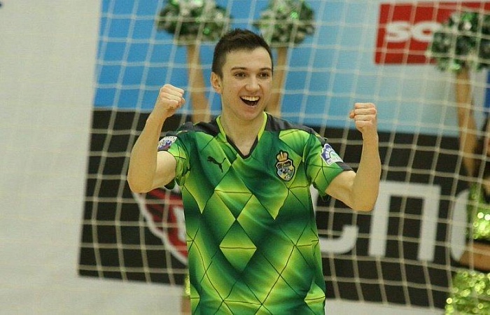 Фото с сайта МФК Дина