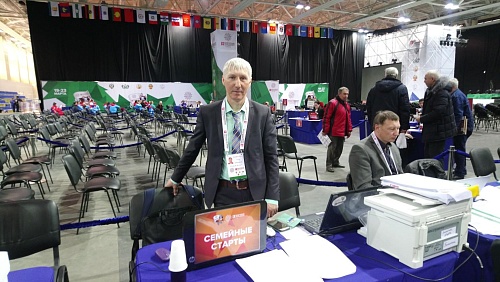 Наставник чемпиона мира показал набор упражнений