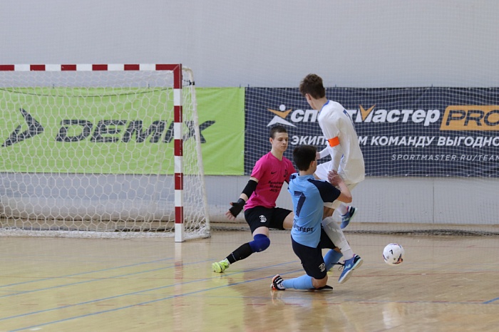 В Уфе стартовал второй тур мини-футбольной Юниорлиги-16