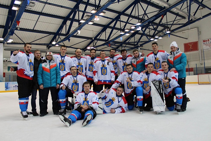 Губернские игры завершали дояры и хоккеисты