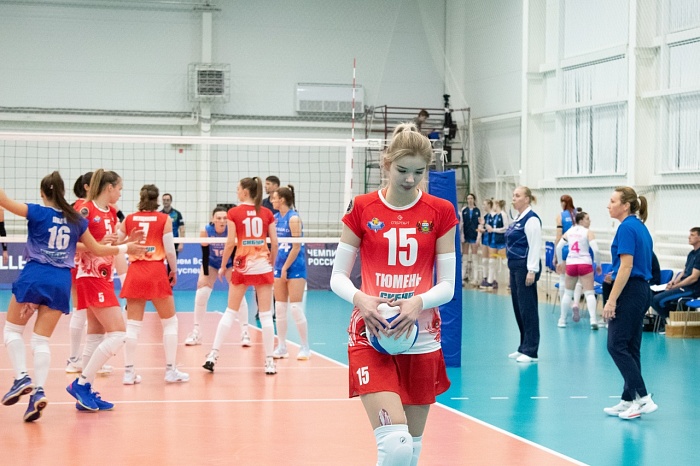 Дожали на тай-брейке: волейболистки «Тюмени» обыграли столичную команду