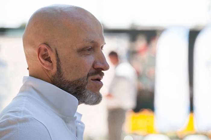 Алексей Литвинов: «Наши танцевальные номера – как нарядные игрушки на новогодней ёлке»