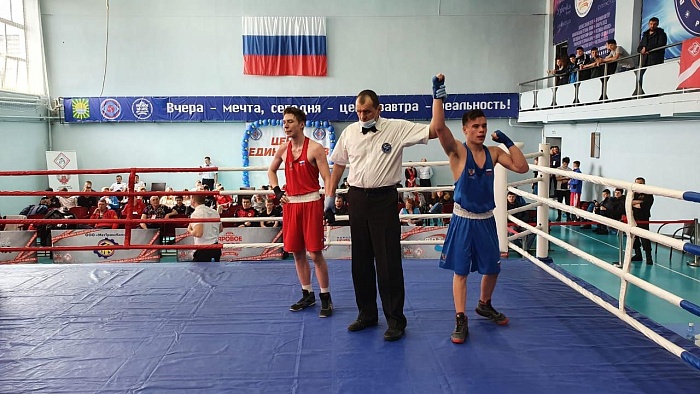 Добыли медали под флагом «Спартака»