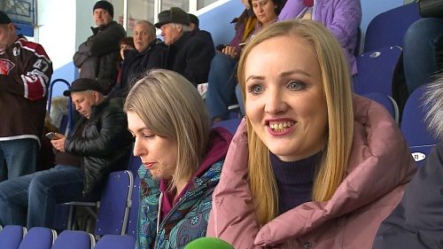 Коробка милоты и призы лучшим игрокам месяца. Акции активных болельщиков ХК «Рубин»