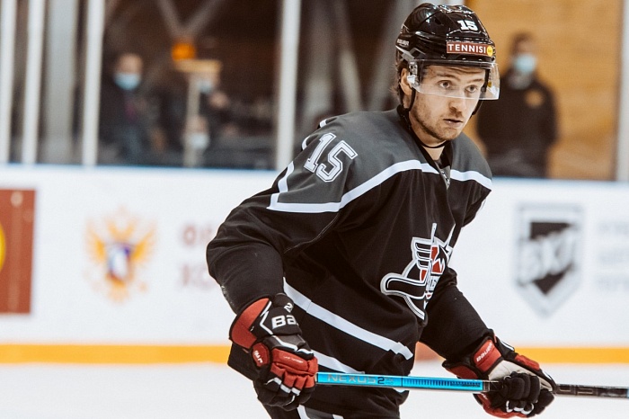 Клуб КХЛ «Северсталь» подписал рубиновца Георгия Бусарова и вернул тюменца Владислава Кару