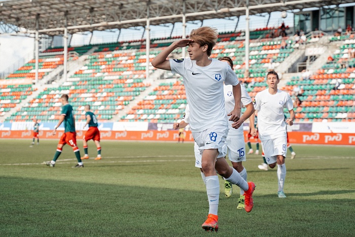 Воспитанник тюменского футбола Елизар Глухов отличился в матче с московским «Локомотивом»